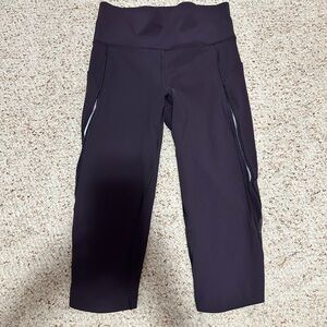 Lululemon leggings size 6